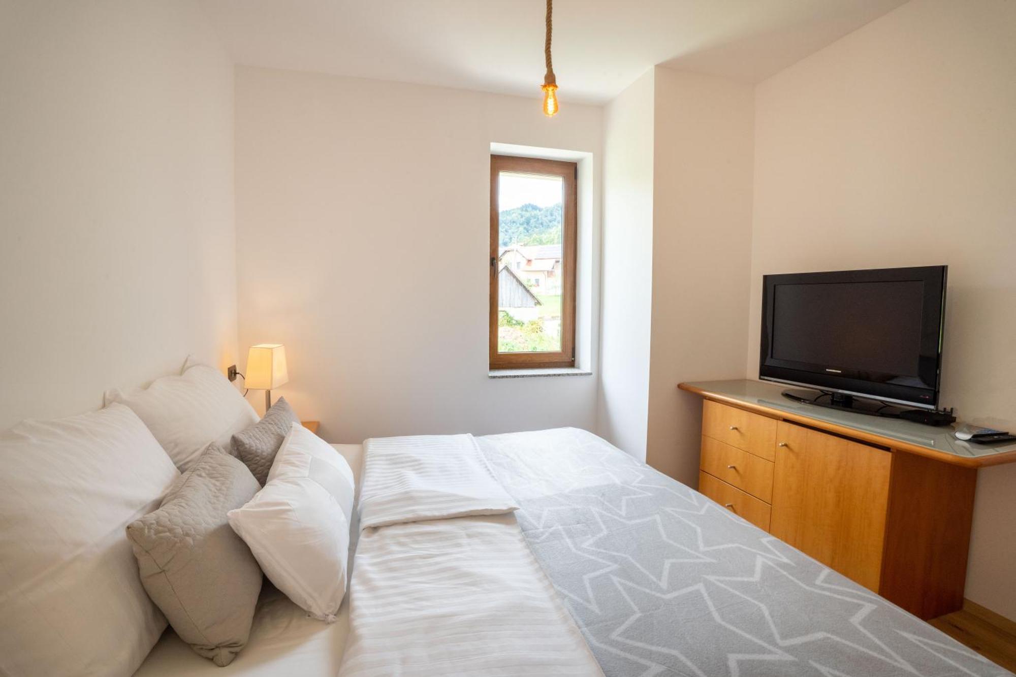 Aparthotel Hom At Vintgar Zgornje Gorje Cameră foto