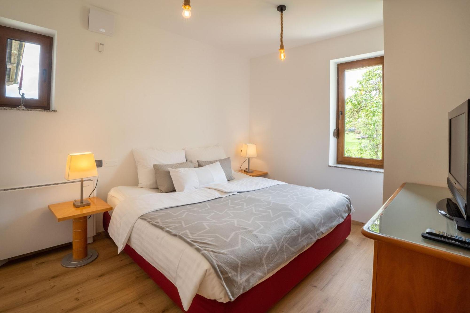 Aparthotel Hom At Vintgar Zgornje Gorje Cameră foto